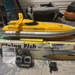 RC boat