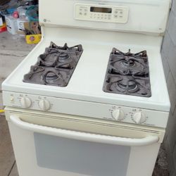 Estufa En Buen Estado 