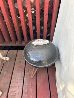Small BBQ grill