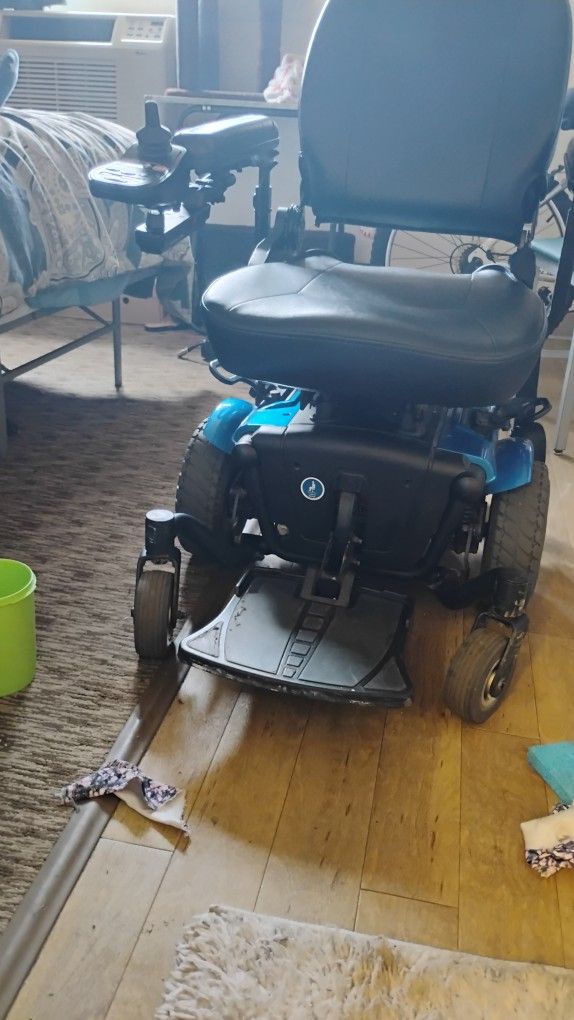 Power Wheelchair