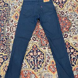Dark Wash Levi’s 511 32x32 Like Almost New