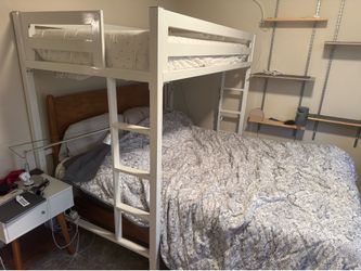 Loft style single bunk bed