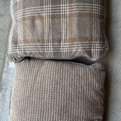 Couch Pillows 