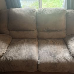 Free couch, chase, Twin Bed And Frame 