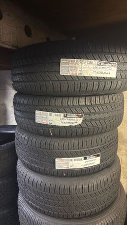 225/60/17 Hankook tires 🛞