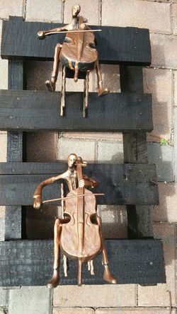 CELLO GUYS