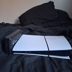 PS5 Digital Slim