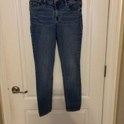 Old navy mid rise super skinny rockstar jeans