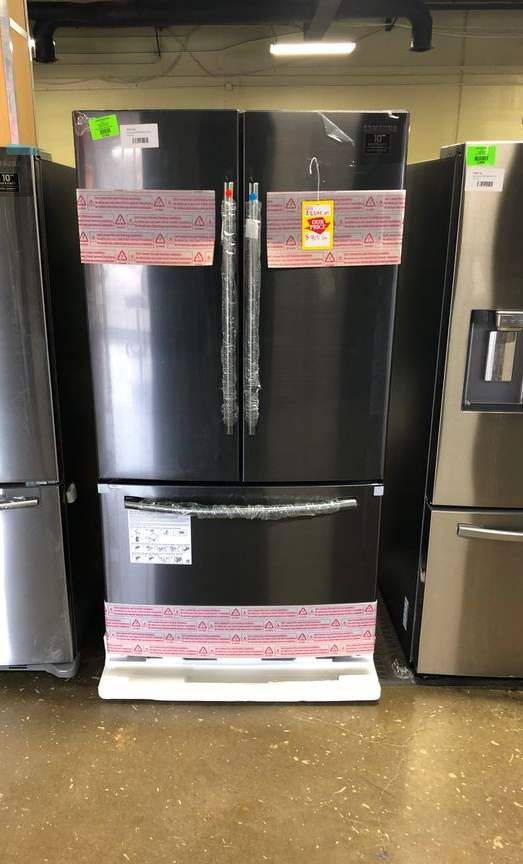 $Samsung Refrigerator$ (Model:RF261BEAESG) BHQ9