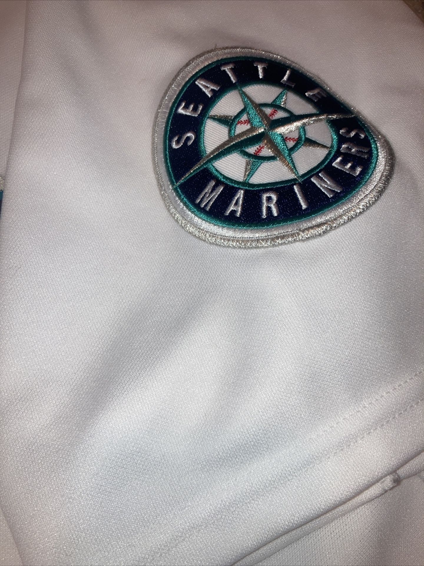 Seattle Mariners Jersey for Sale in Minneapolis, MN - OfferUp