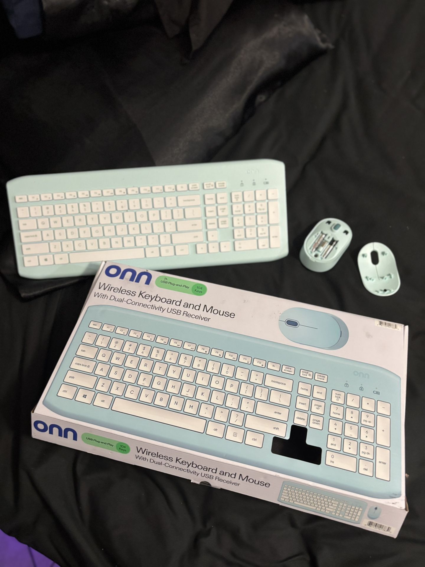 Brand New Never Used Still In The Box Onn Wireless Keyboard & Mouse