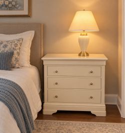 Table lamp