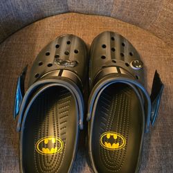 Batman Crocs Size 12 Men 