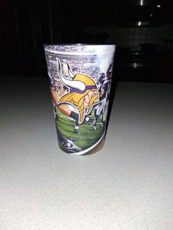 MINNESOTA VIKINGS SHOW YOUR HORNS SOUVENIR STADIUM CUP