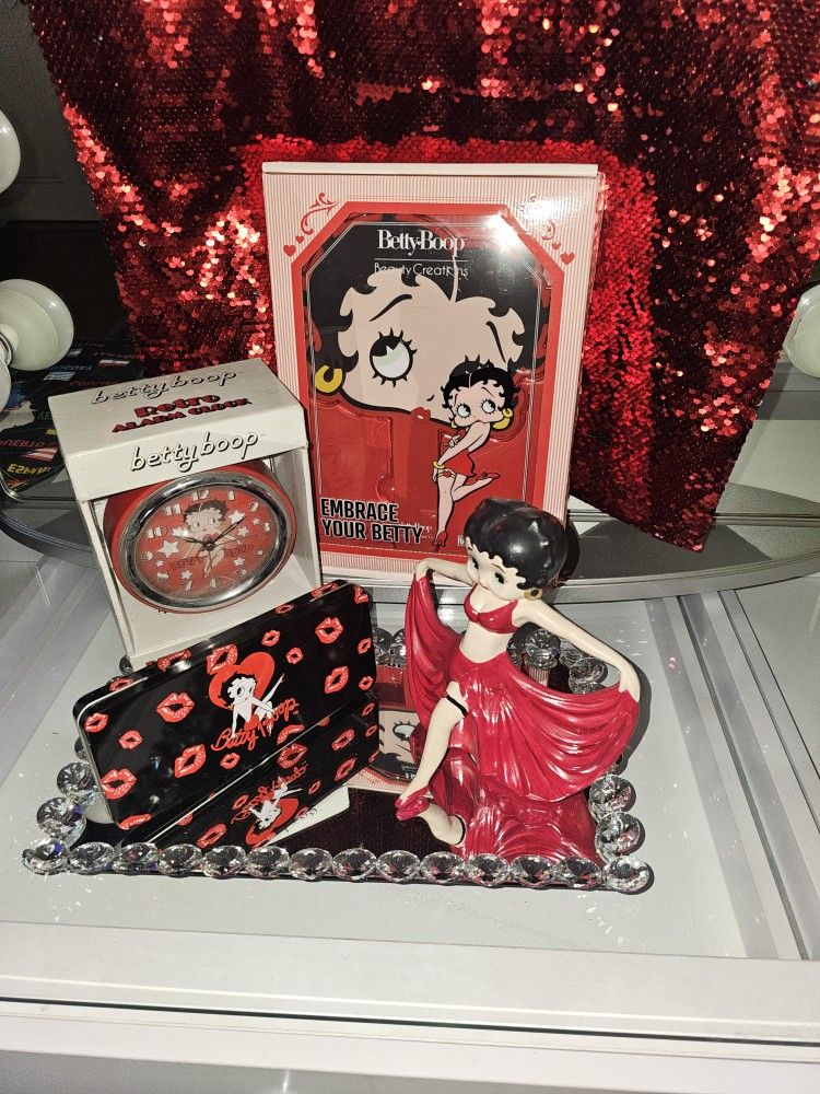 🔥 Betty Boop Collection Of 5, Clock Vintage, Statue Pencil Box,