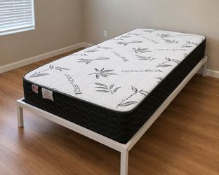 Twin Bamboo Mattress - Only $100
¡Hablamos Español!