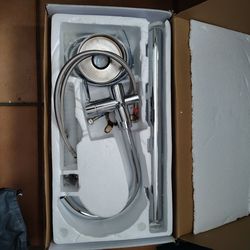 ŌVE Athena Free Standing Faucet