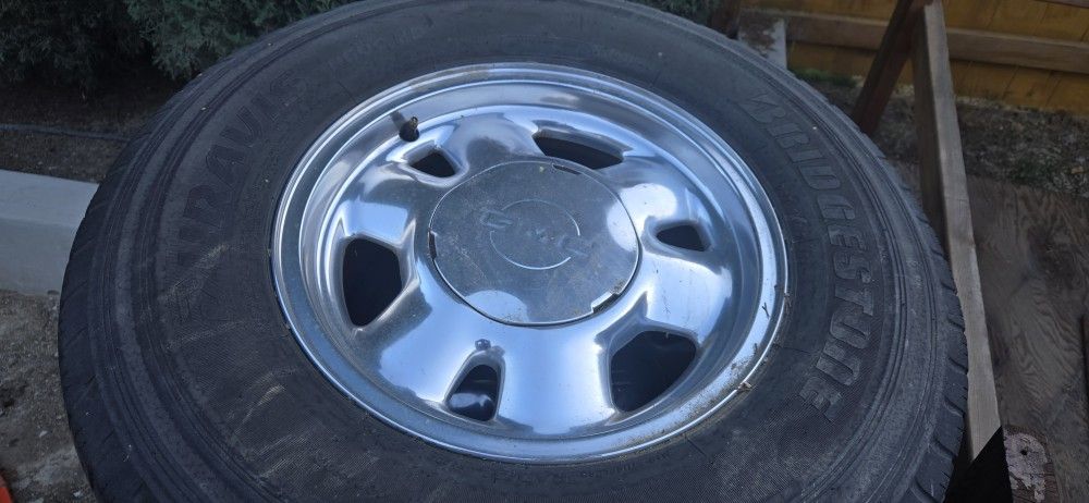 Oem Gmc Sierra Rims / Wheels. Fits Silverado Too. Rines