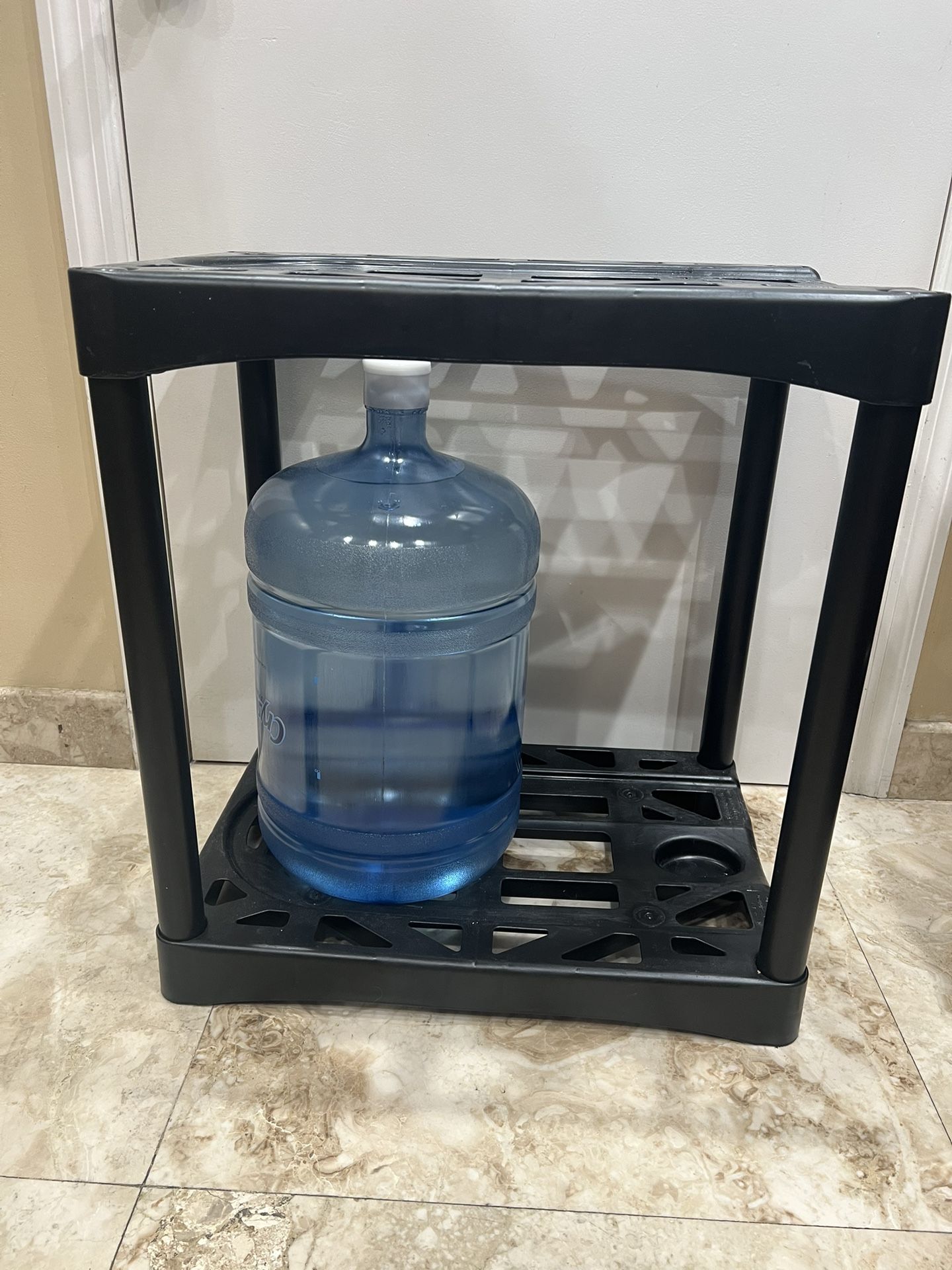 5 Gallons Water Storage