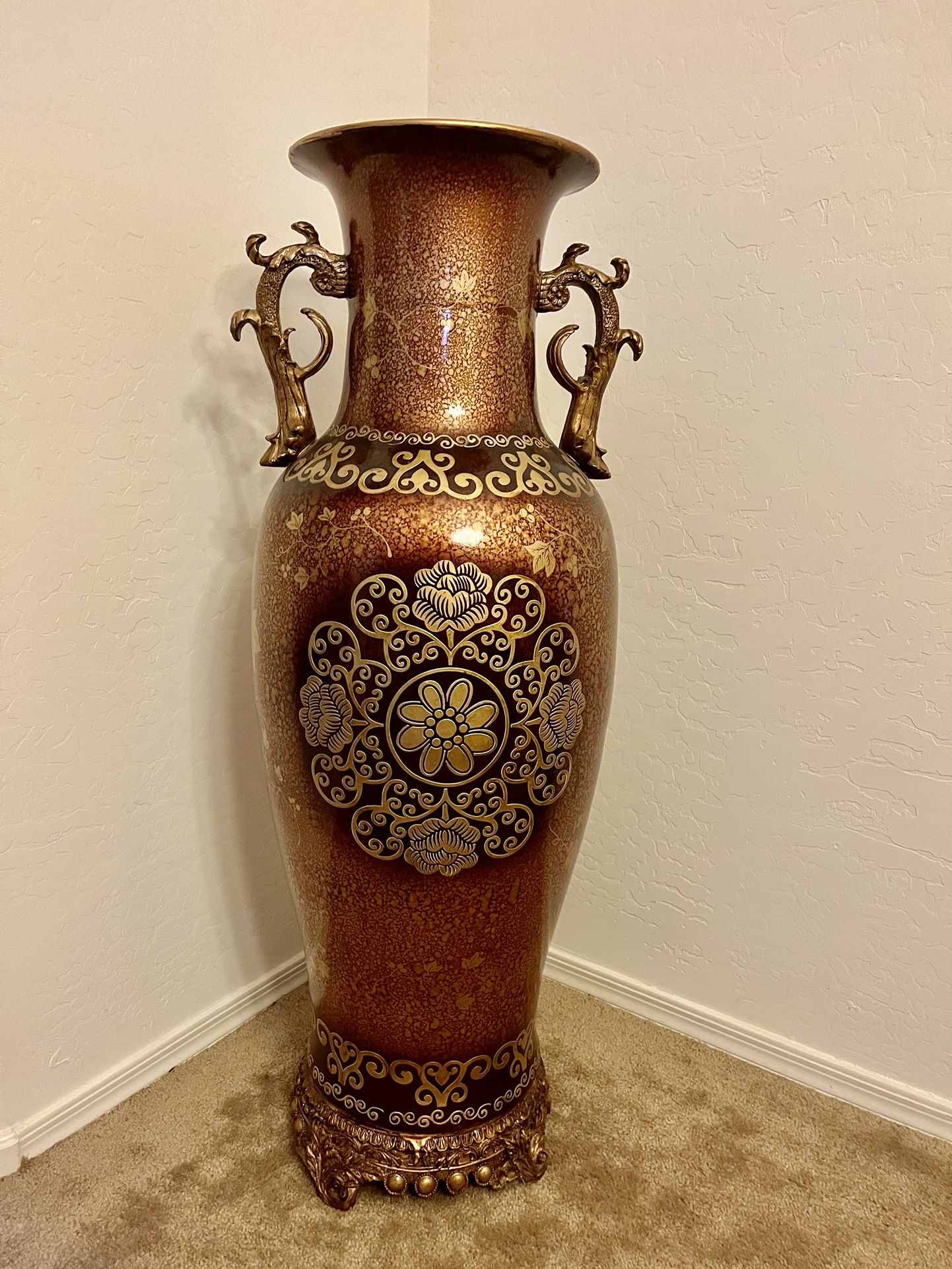 Large Handmade Ceramic / Porcelain Hand Painted Vintage Chinese Floor Vase