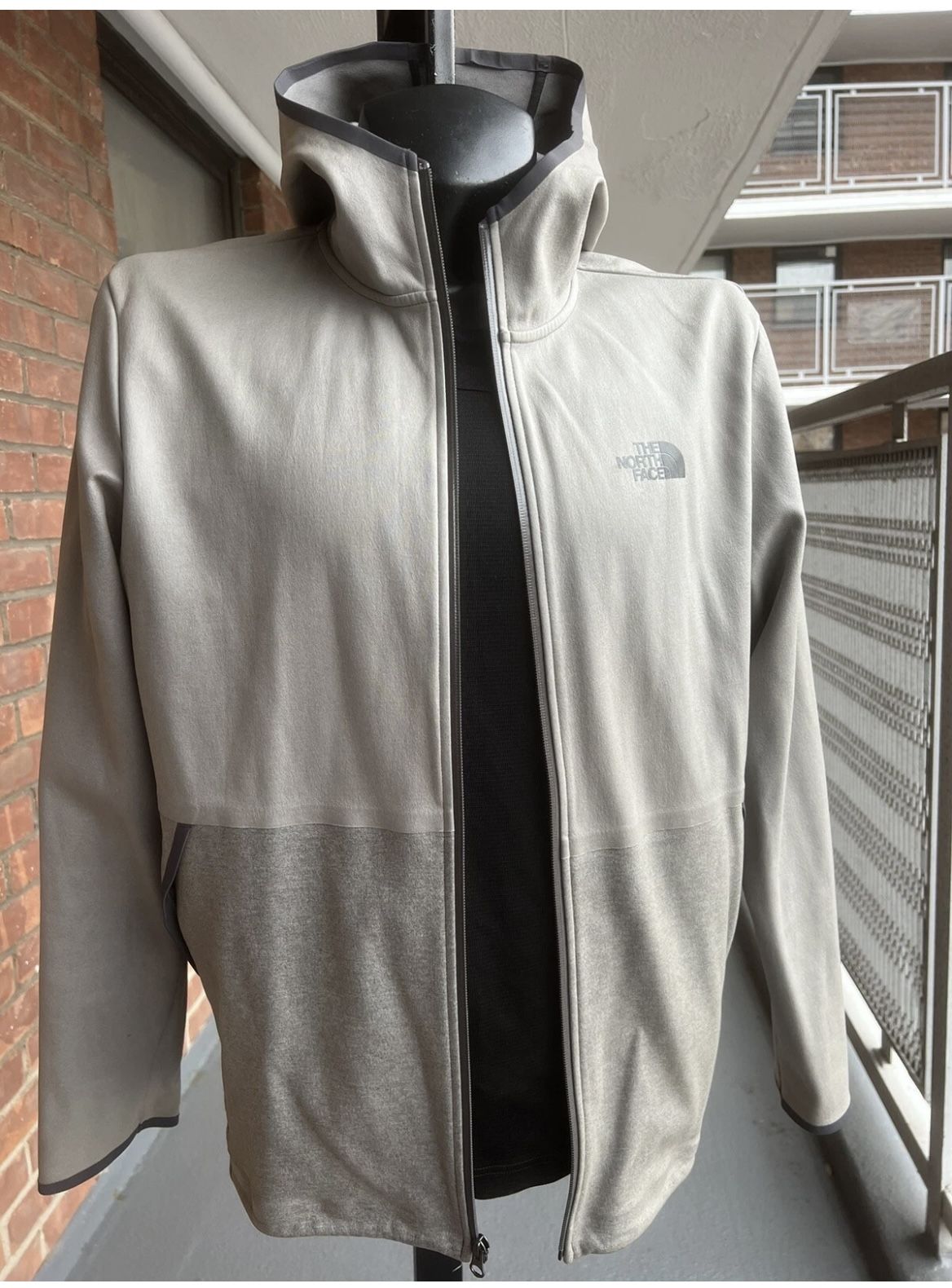$169 Men’s North face XL Jacket