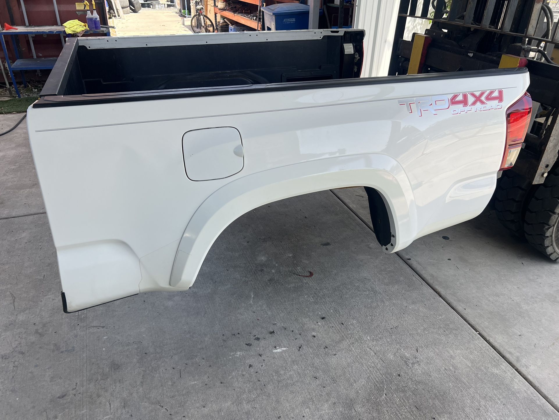 2022 Toyota Tacoma Bed Auto Part