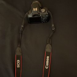 Canon EOS Rebel T7 EF-S 18-55mm IS II Kit
