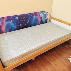 Twin Bed Frame With Mattress 