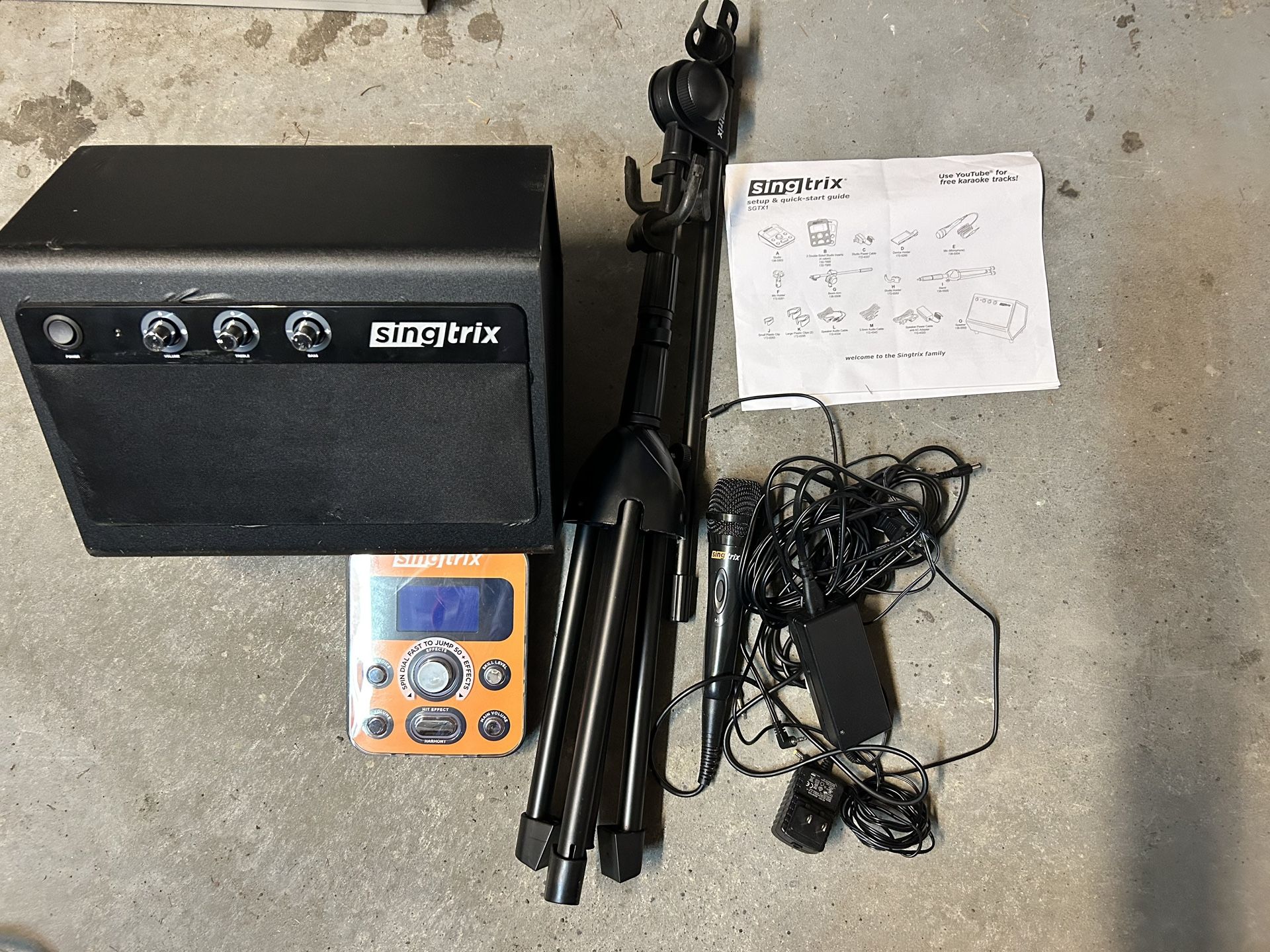 Singtrix SGTX1 Karaoke Machine – Used, Great Condition