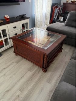 Giving away this sectional