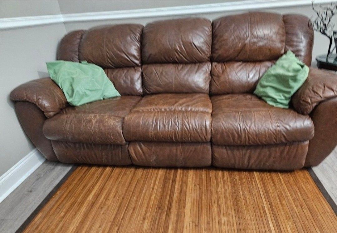 Leather Sofa with Feet Rest 