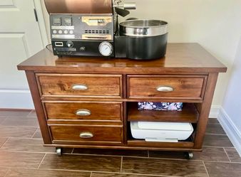 Kane’s Furniture Office Furniture (credenza with wheels, 3 drawers, a shelf and sliding shelf for printer