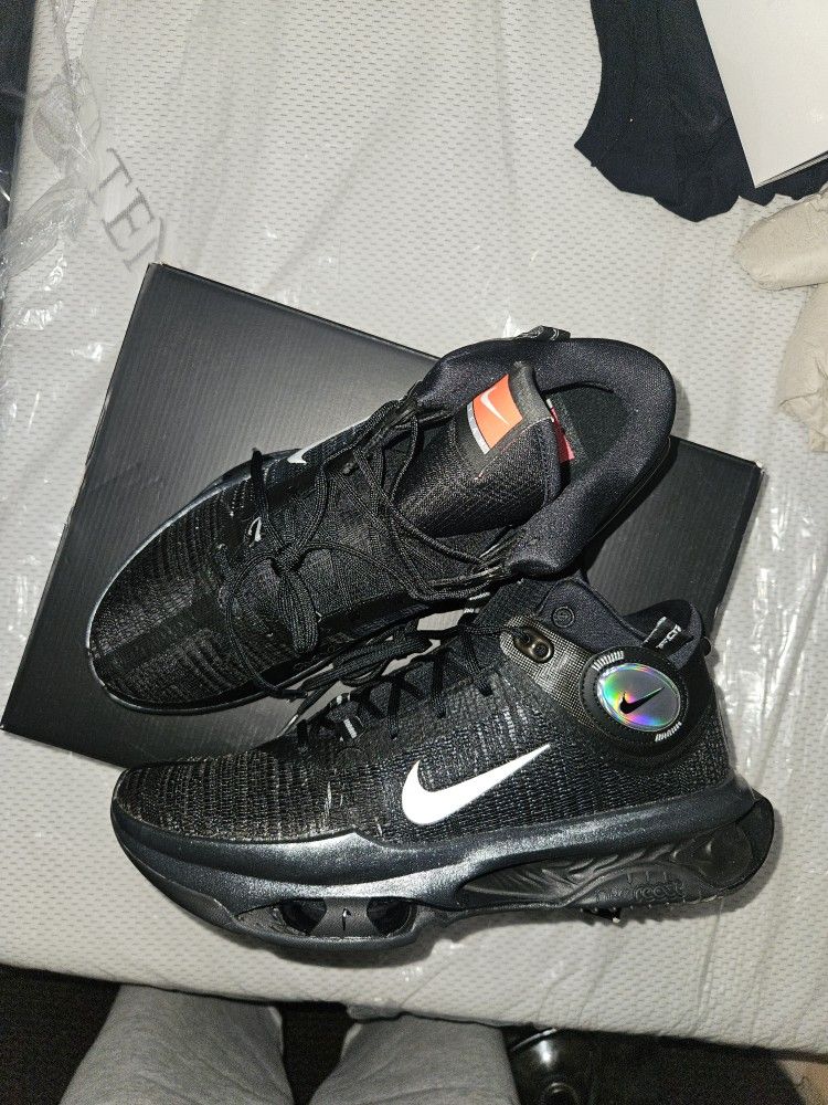 Nike G.t. Jump 2