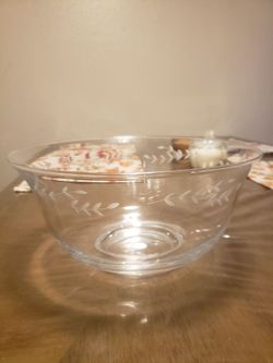 Princess House Gloria Decor Crystal Bowl 4 QT