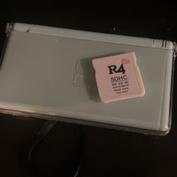 DS Lite R4 Card 32GB Mint 7 Games Charger And Cases Has Screen Protector OBO