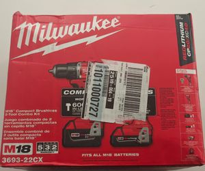 NEW Milwaukee M18 Brushless 2-Tool Combo Kit (Hammer Drill & Impact)
