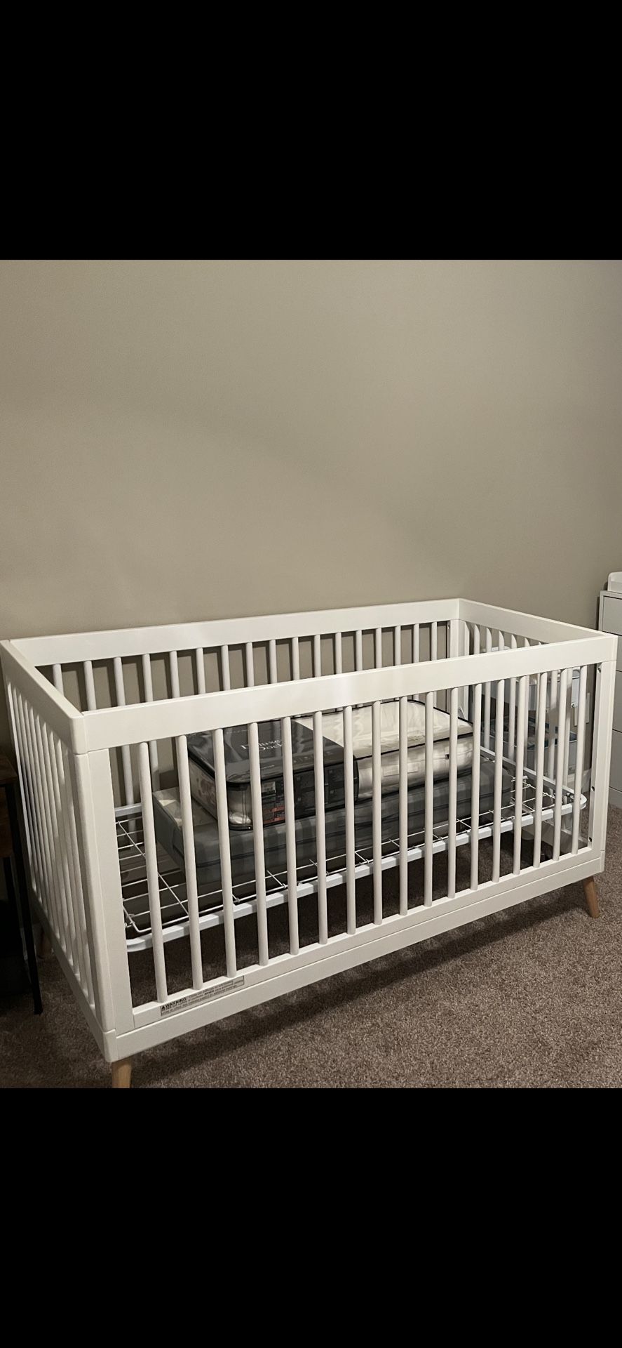 CRIB WITH MATTRESS 