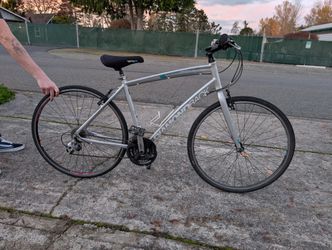 24 Speed Diamondback Mountain Bike