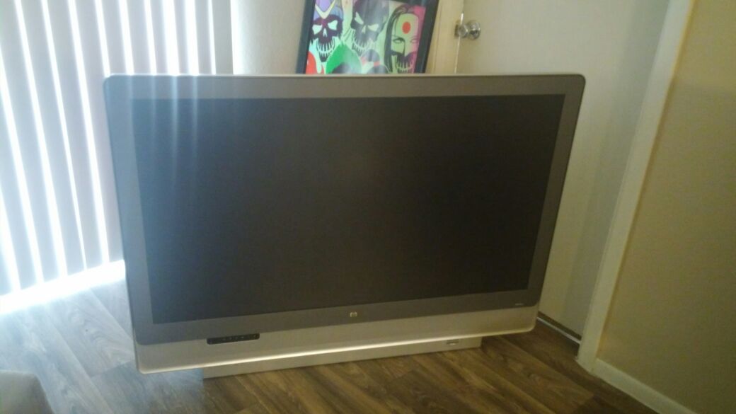 52" HP ID5220 DLP Rear Projection TV