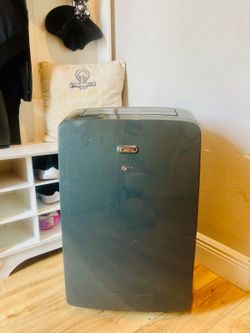 LG  12000 BTU  Air Conditioner