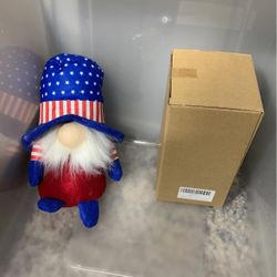 Patriotic gnome decor