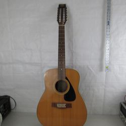Yamaha FG-312 12-String Acoustic Guitar 42" Tall

