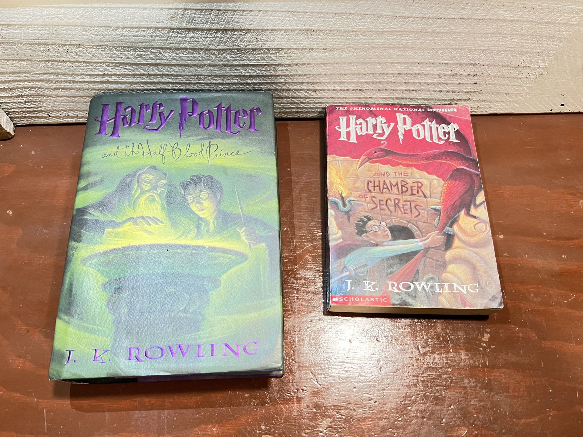 Harry Potter 2 books !