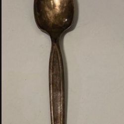 Vintage W.M. Rogers Silver Serrated Grapefruit Spoon