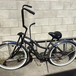 26” .Lowrider Bike For Women Excellent Condition All the Parts is News Only The Frame Is Used $185