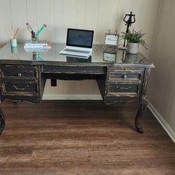 $360 beautiful rustic style wooden desk 