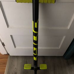 Pogo stick  (kids + teens) 