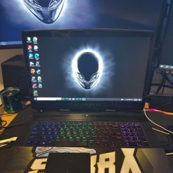 Alienware m17 Gaming Laptop Bundle – RTX 3080 + Graphics Amplifier – 2.5TB Storage 