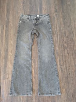 Brand New Size 8! Women's H&M