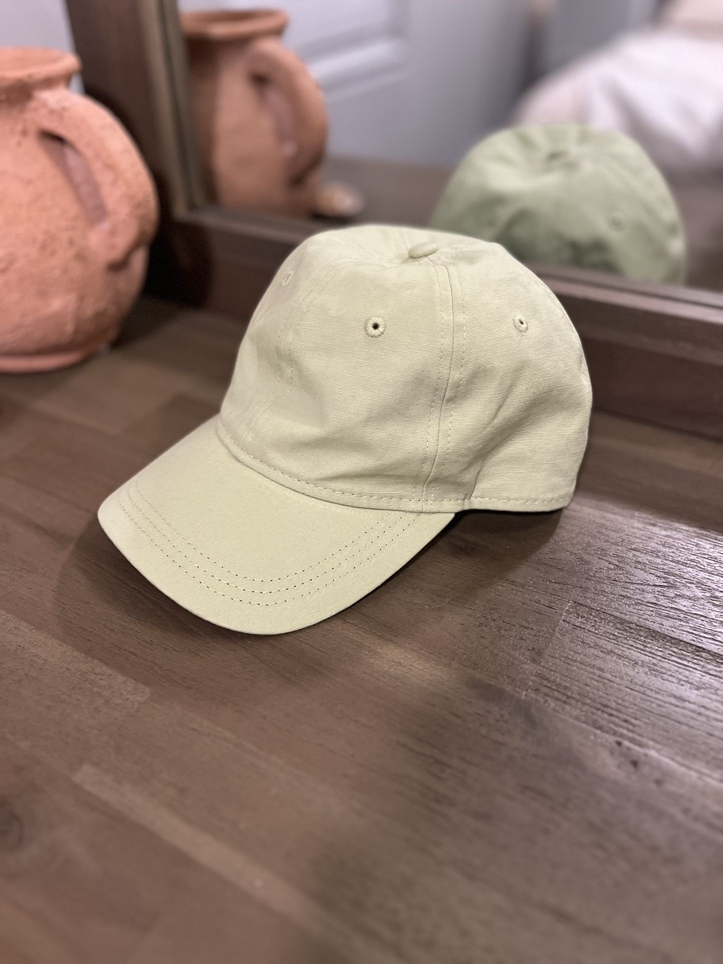 WOMENS LIGHT GREEN BALL CAP